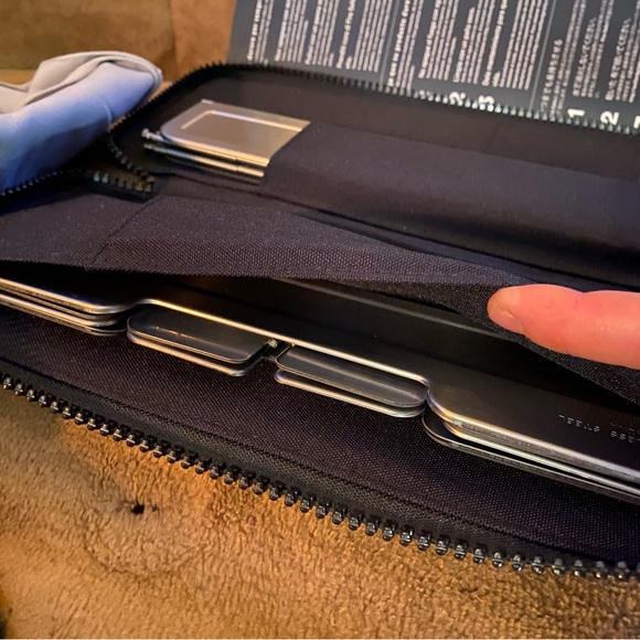 Wolf and Grizzly Campfire trio - Picture 9 of 15